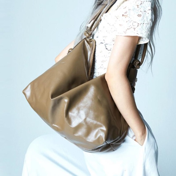 Tan. Soft PU leather. Knot shoulder strap. - Picture 2 of 4